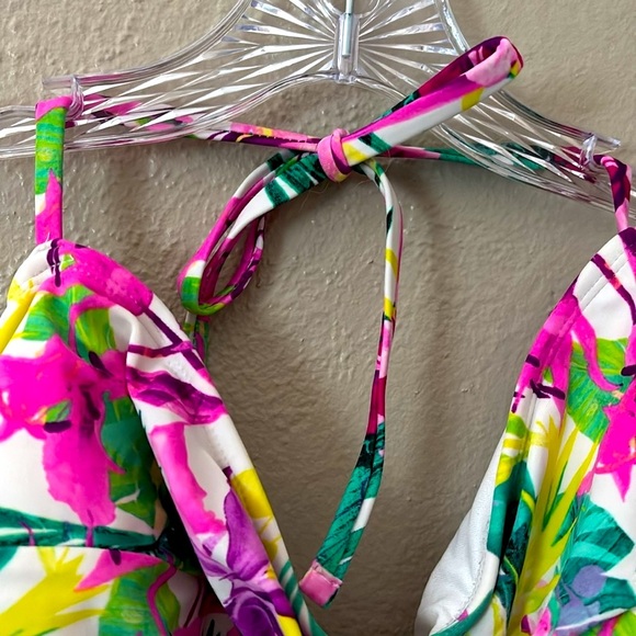 Women’s Catalina Swim Halter Tropical Print Tankini Top, Size XL (16-18) - Picture 2 of 6